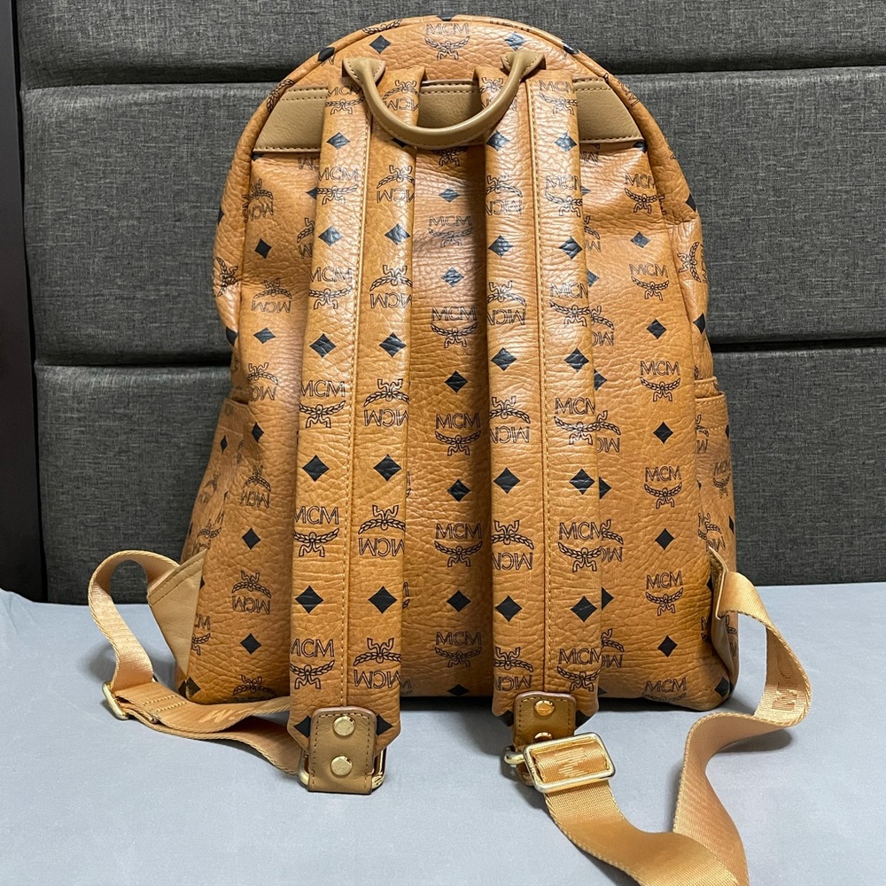 Mcm Backpack Large Size - image 2